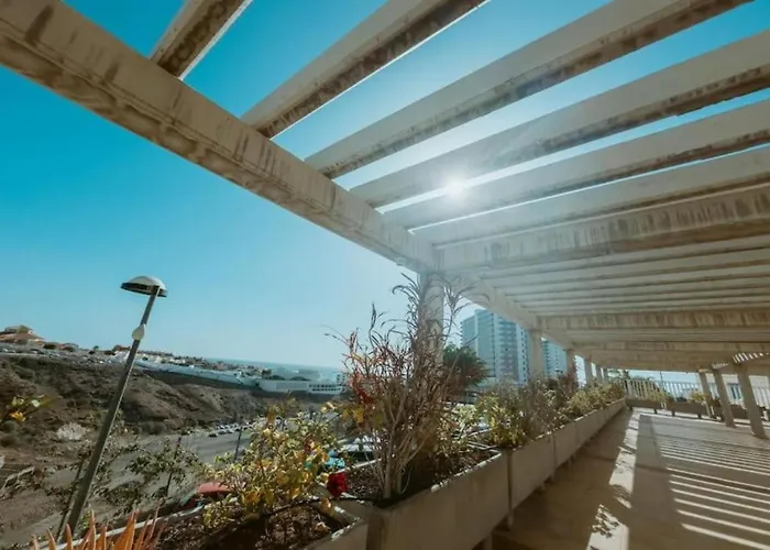 Seaview Splendor 2 Bedroom Modern Comfort